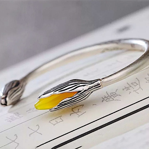 Handmade Jade Flower Sterling Silver Bangle Bracelet - Picture 3 of 11